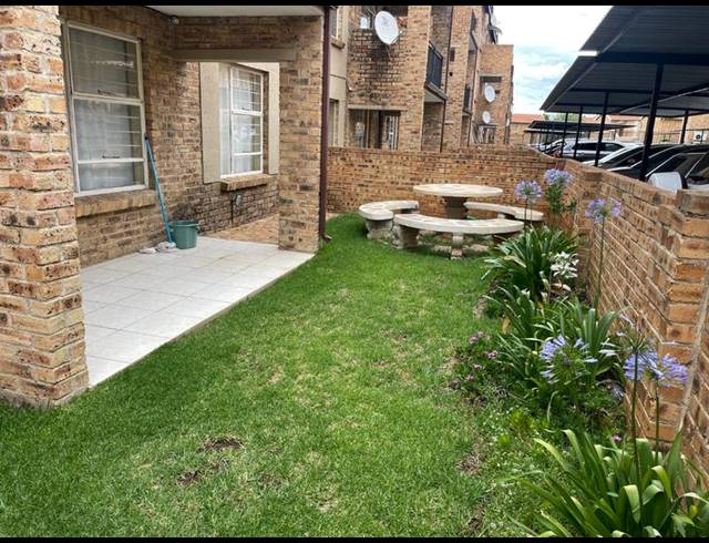 2 BEDROOM PROPERTY TO RENT IN HONEYDEW